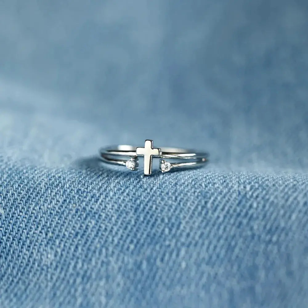 925 Sterling Silver Cross Ring by Trendsi