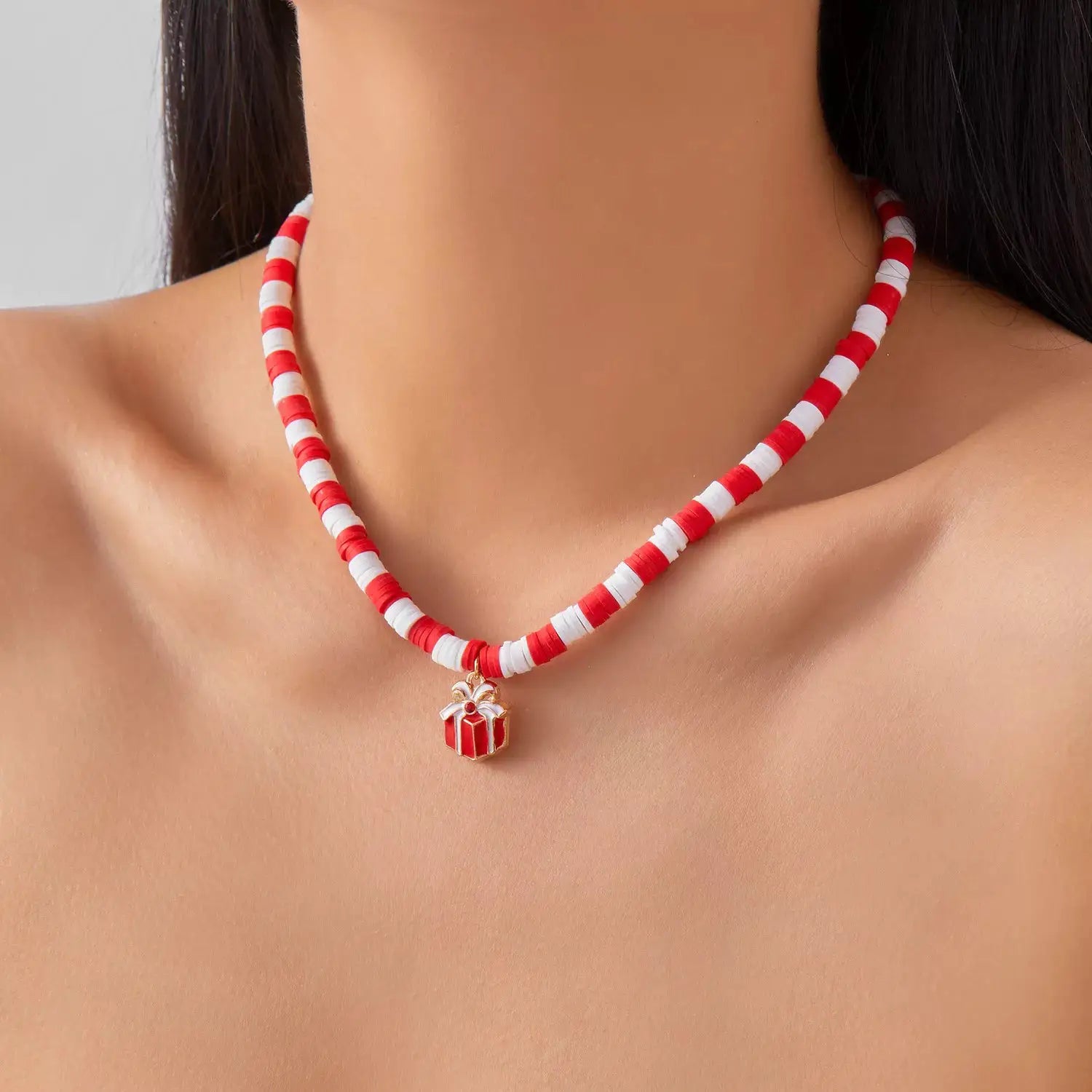 Christmas Pendant Necklace by Trendsi