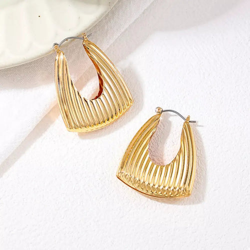 18K Gold-Plated Alloy Ribbed Triangular Hoop Earrings by Trendsi