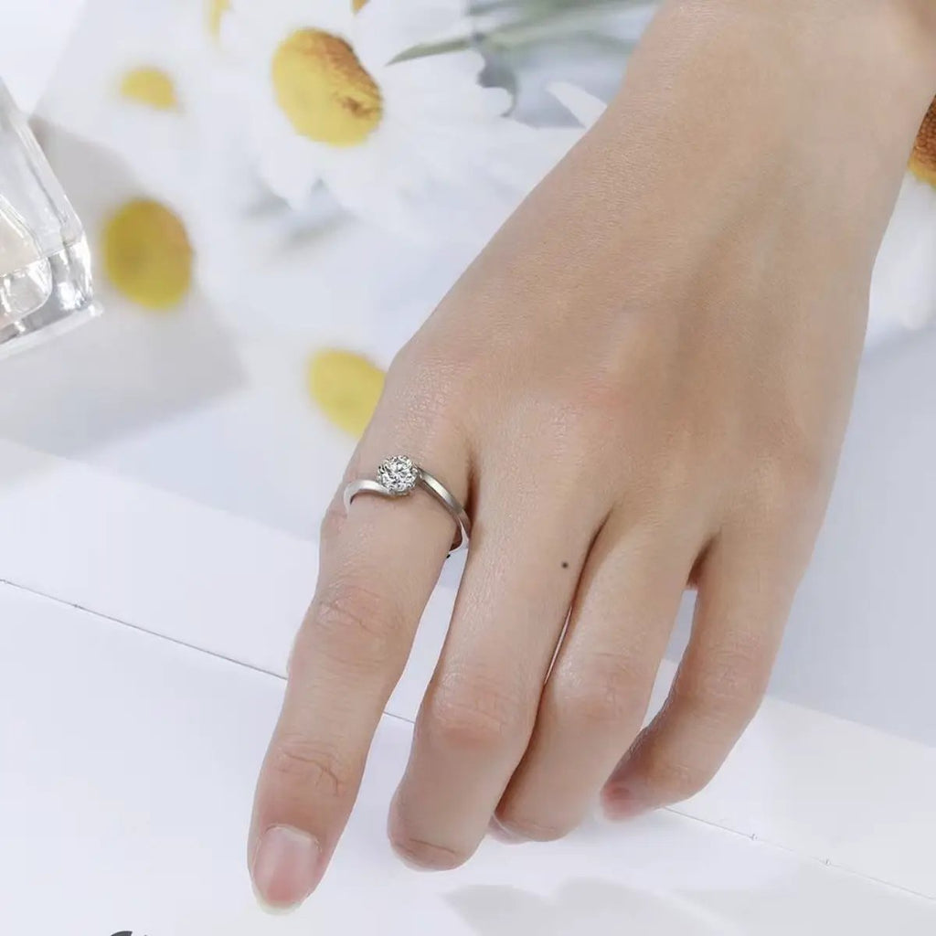 1 Carat Moissanite 925 Sterling Silver Ring by Trendsi