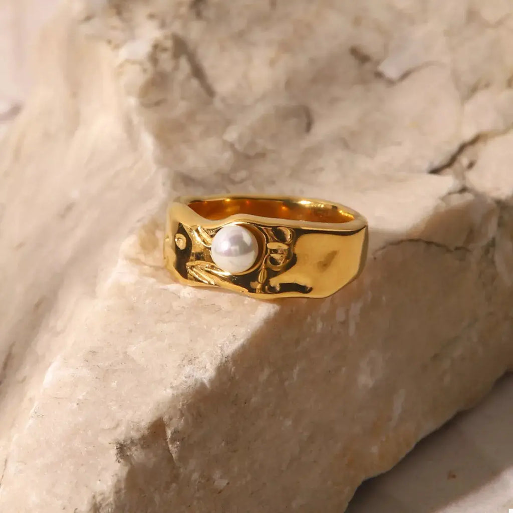 18K Gold-Plated Pearl Ring by Trendsi