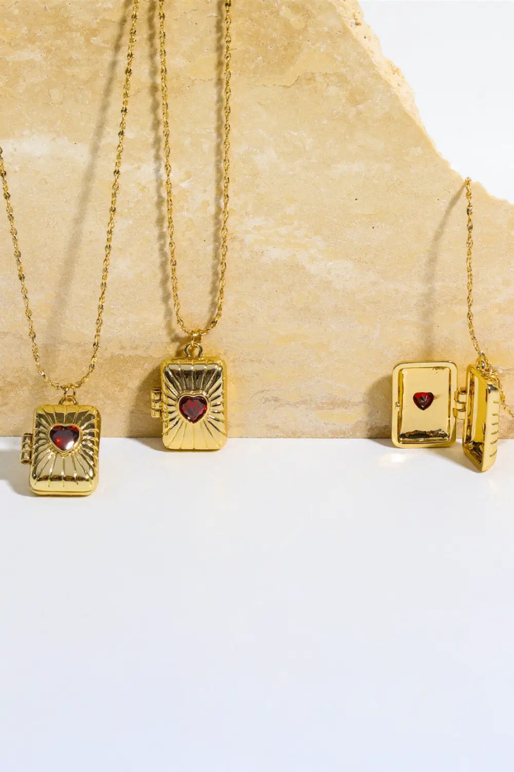 Heart Zircon Box Pendant Copper Necklace by Trendsi