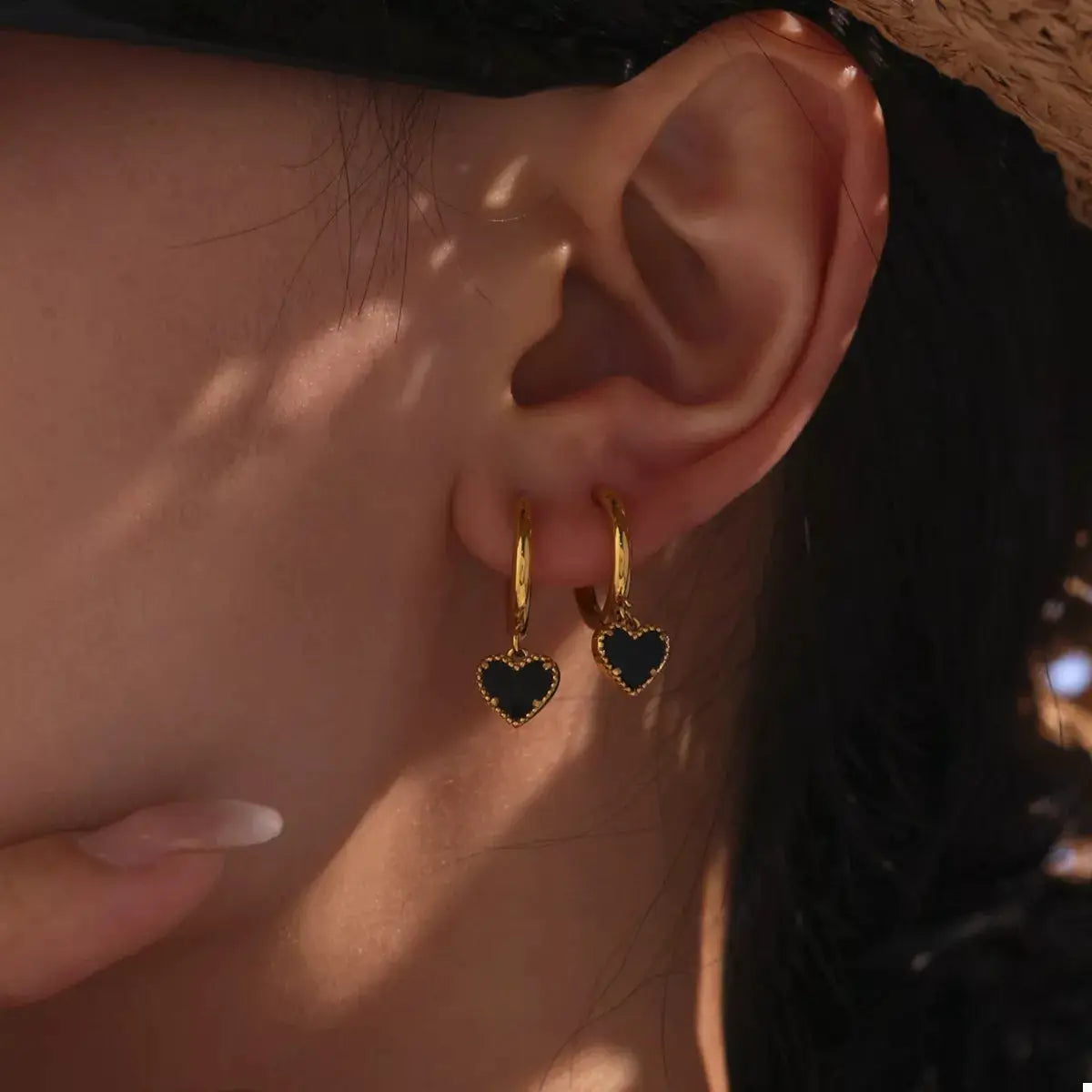 18K Gold-Plated Hoop Earrings with Heart Pendant by Trendsi