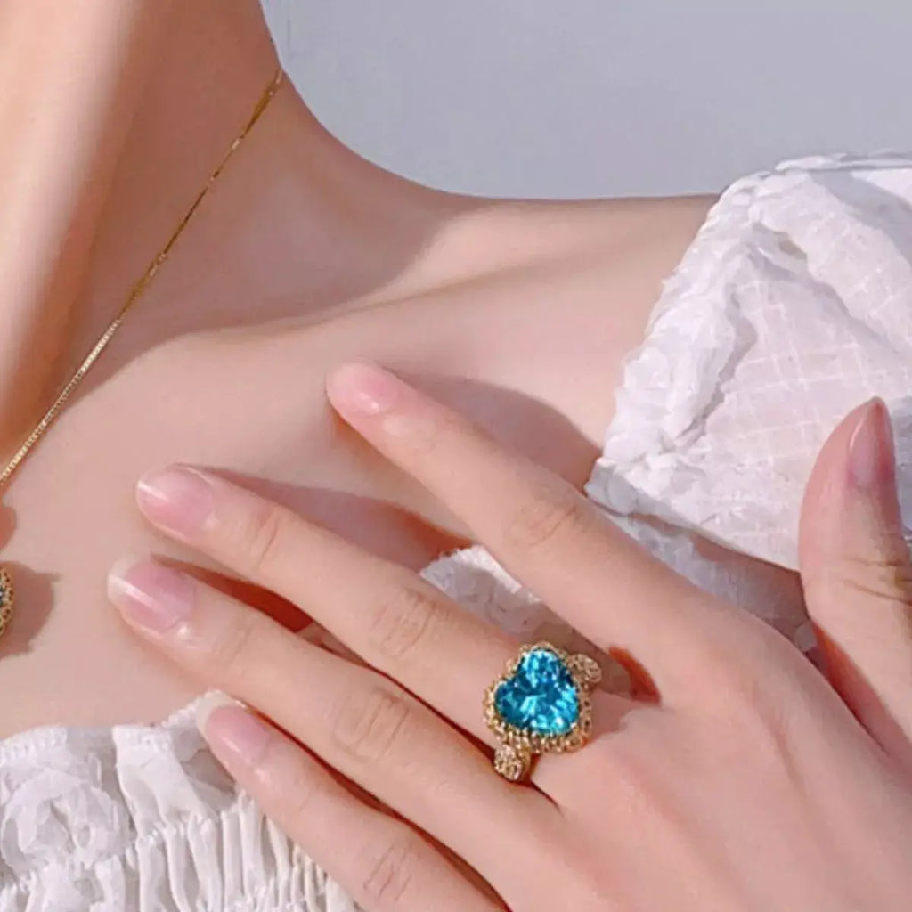 18K Gold-Plated Heart-Shaped Ring by Trendsi