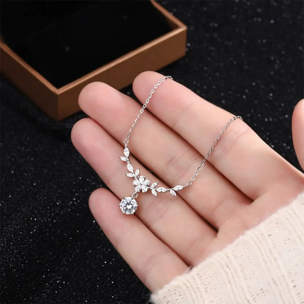 1 Carat Moissanite 925 Sterling Silver Leaf Flower Necklace by Trendsi