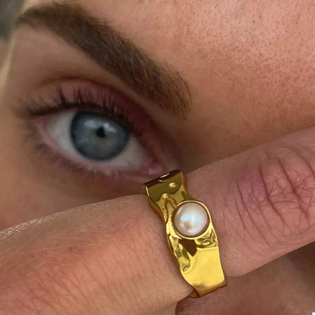 18K Gold-Plated Pearl Ring by Trendsi