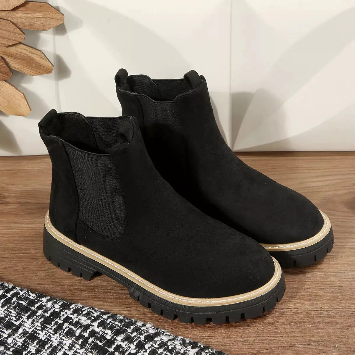 Round Toe Ankle Boots by Trendsi