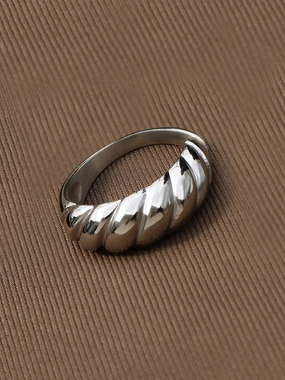 Ribbed Titanium Steel Ring by Trendsi