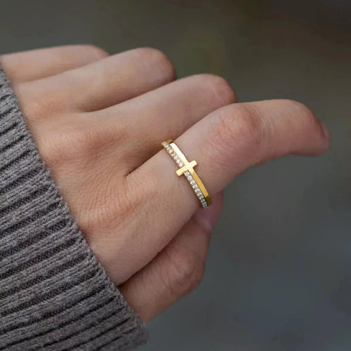 925 Sterling Silver Cross Ring by Trendsi