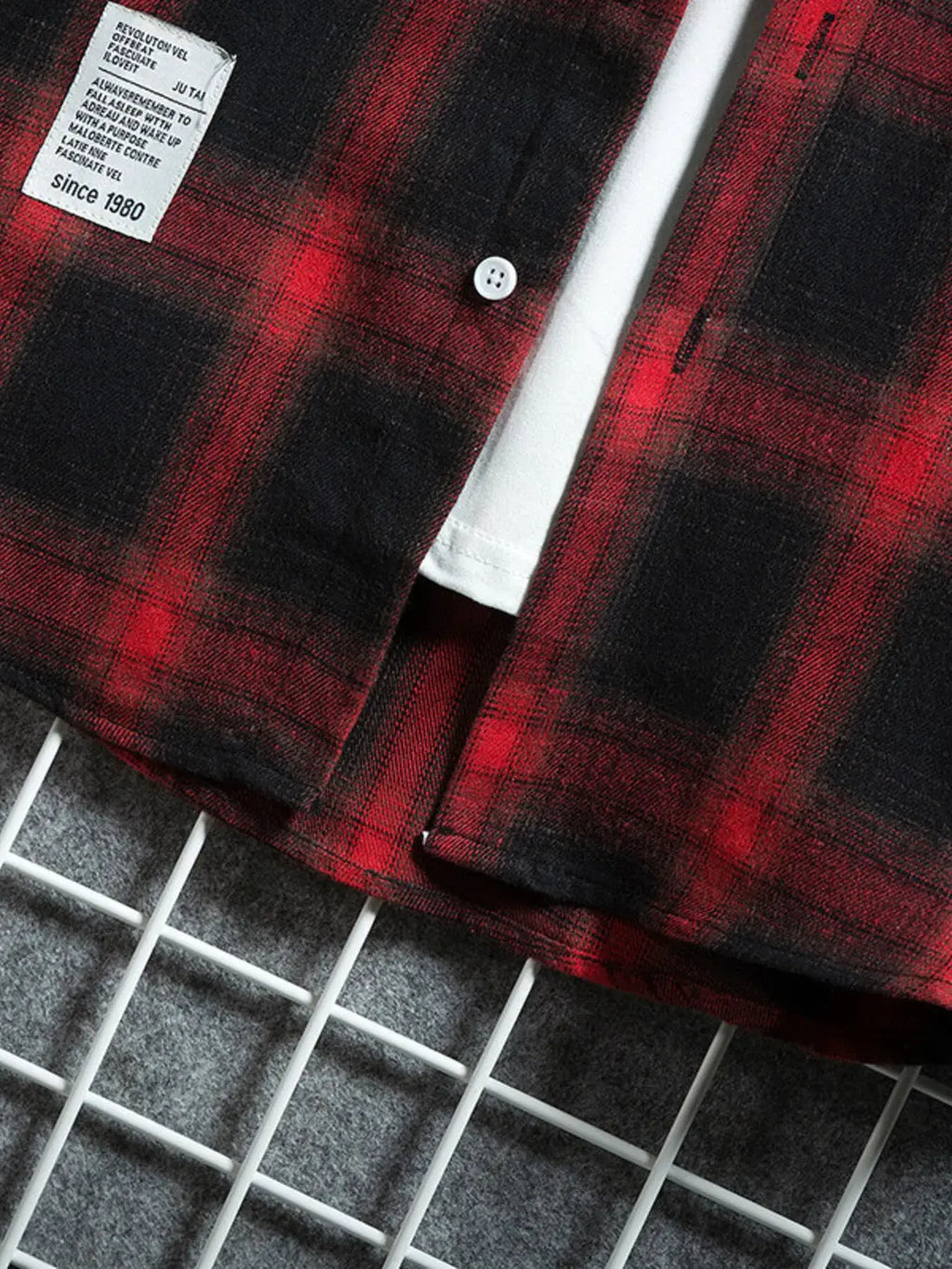 Men's Plus Size Plaid Button Up Short-Sleeve Shirt by Trendsi