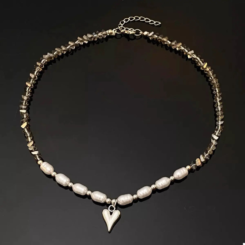 Pearl & Heart Pendant Necklace by Trendsi