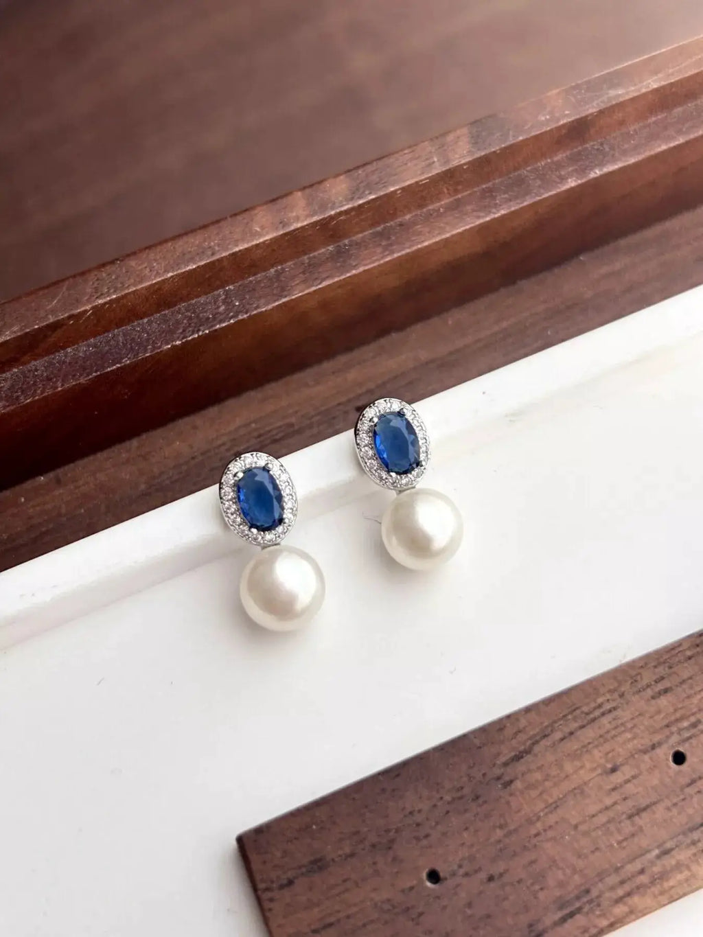 Pearl Drop Earrings by Trendsi