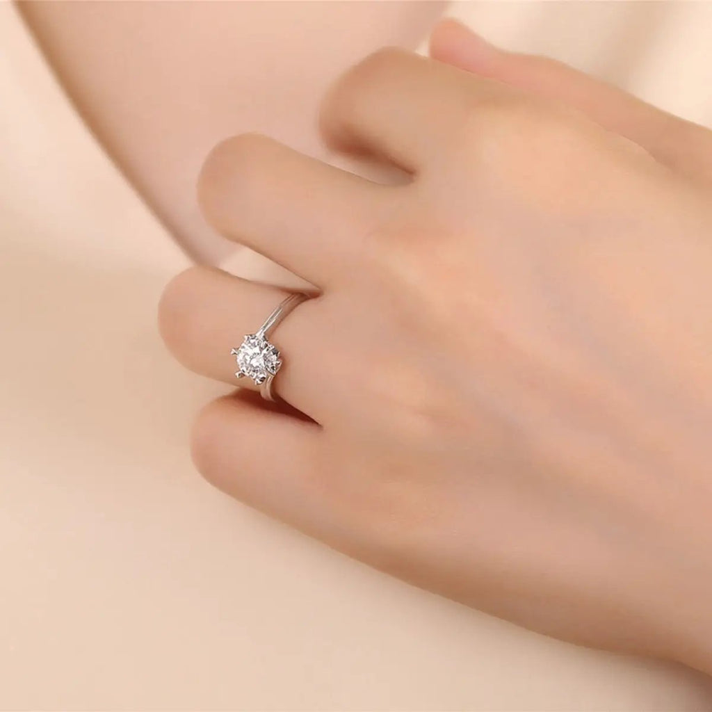 1 Carat 925 Sterling Silver Moissanite Ring by Trendsi