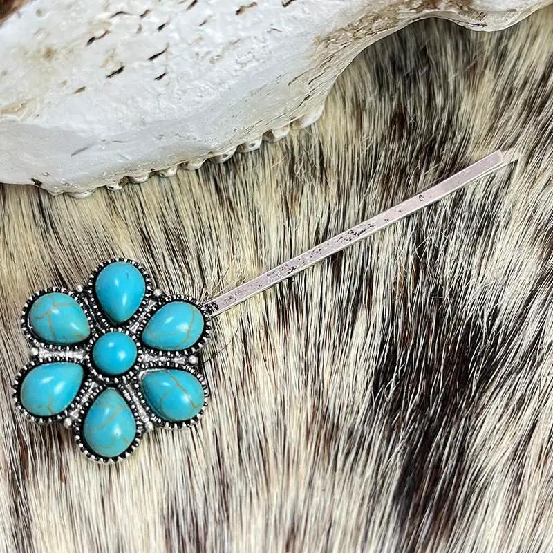 Turquoise Alloy Hairpin by Trendsi