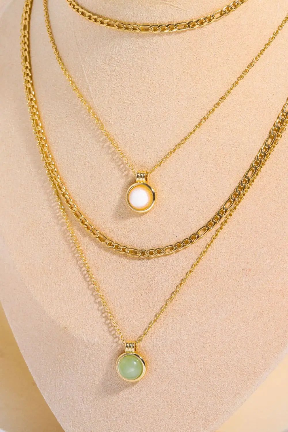 Copper 14K Gold-Plated Round Shape Aventurine Pendant Necklace by Trendsi