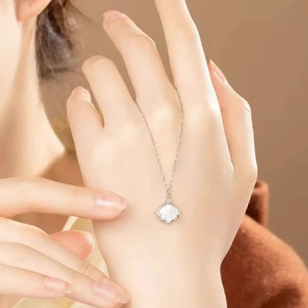 925 Sterling Silver Zircon Shell Necklace by Trendsi