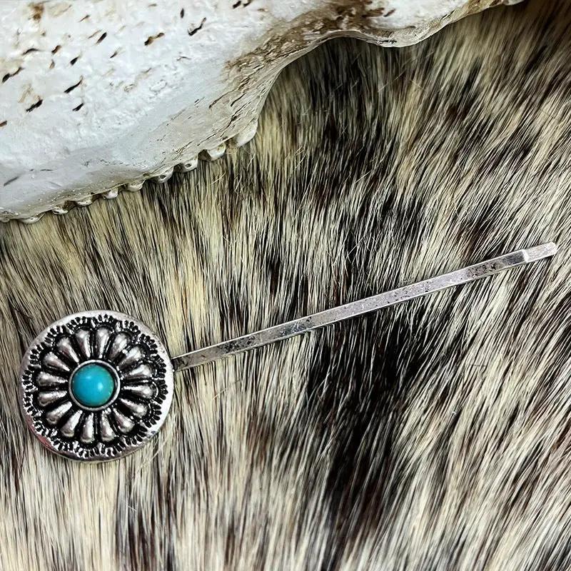 Turquoise Alloy Hairpin by Trendsi