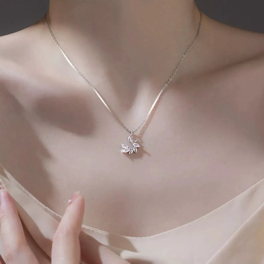 925 Sterling Silver Zircon Leaf Pendant Necklace by Trendsi