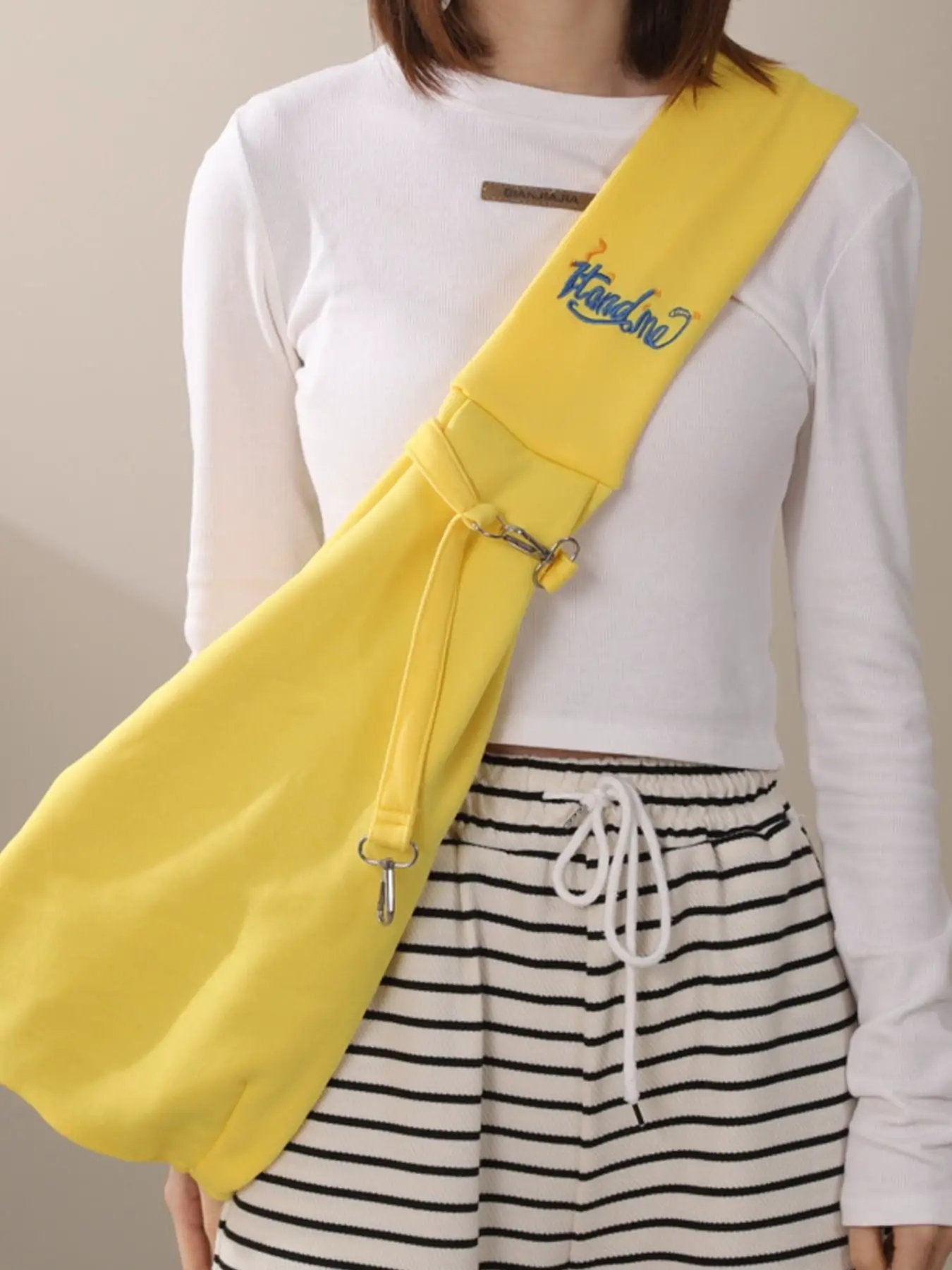 Comfortable Pet Carrier Sling Bag by Trendsi