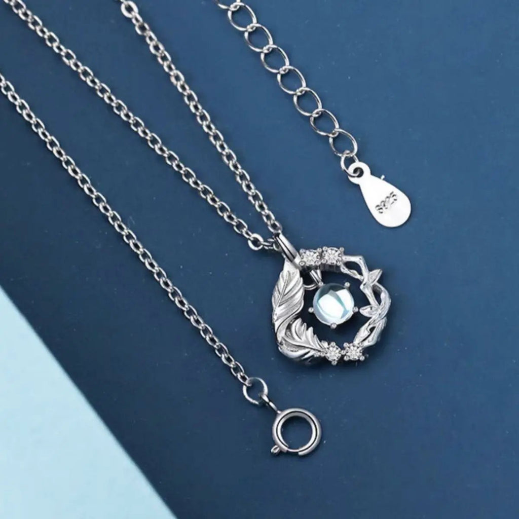 925 Sterling Silver Pendant Necklace by Trendsi