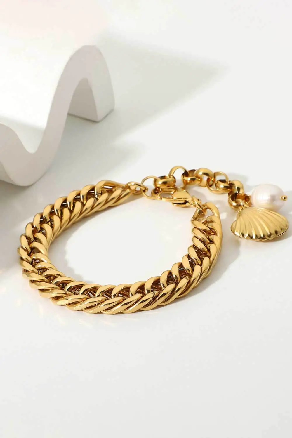18K Gold-Plated Curb Chain Bracelet by Trendsi