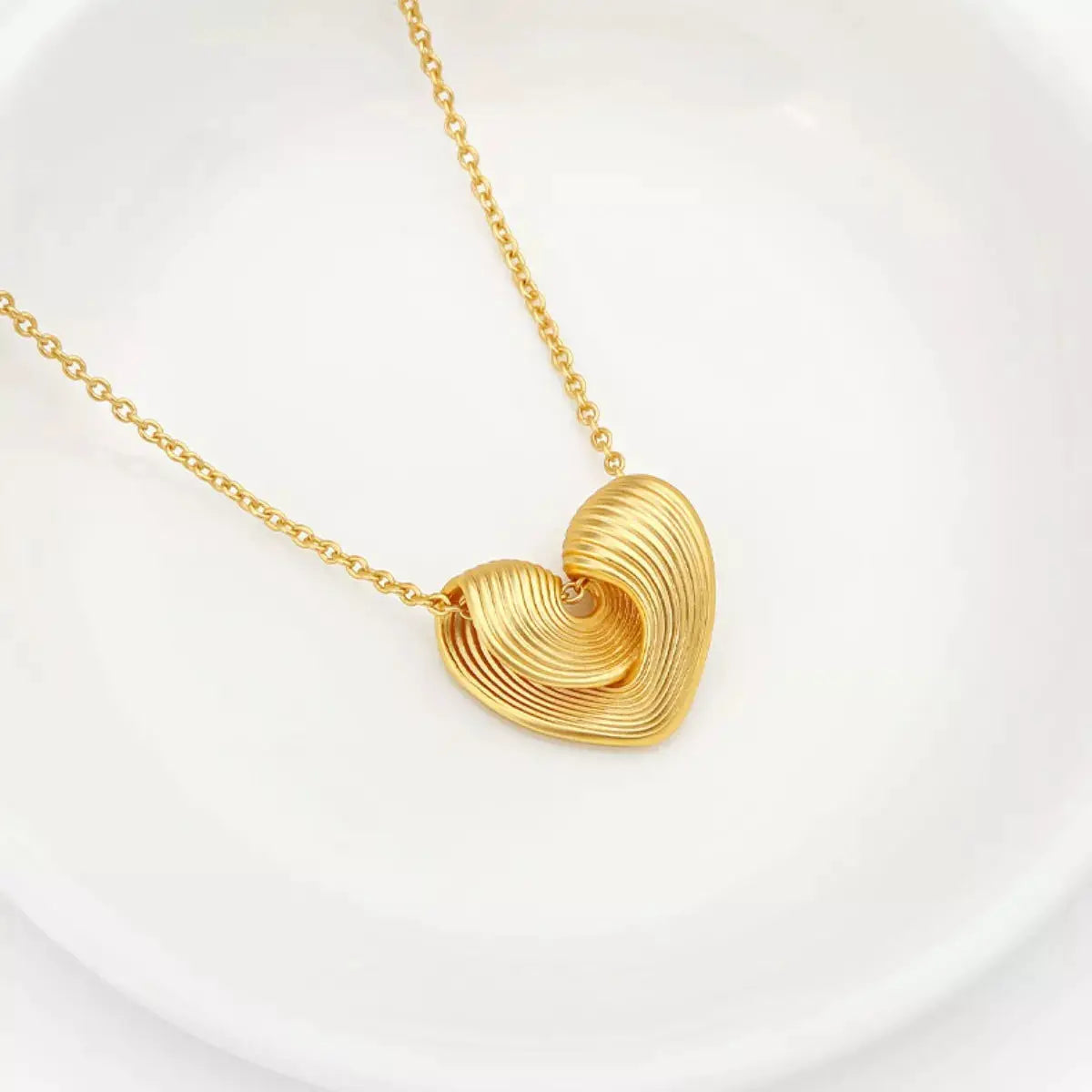 18K Gold-Plated Heart Pendant Necklace by Trendsi