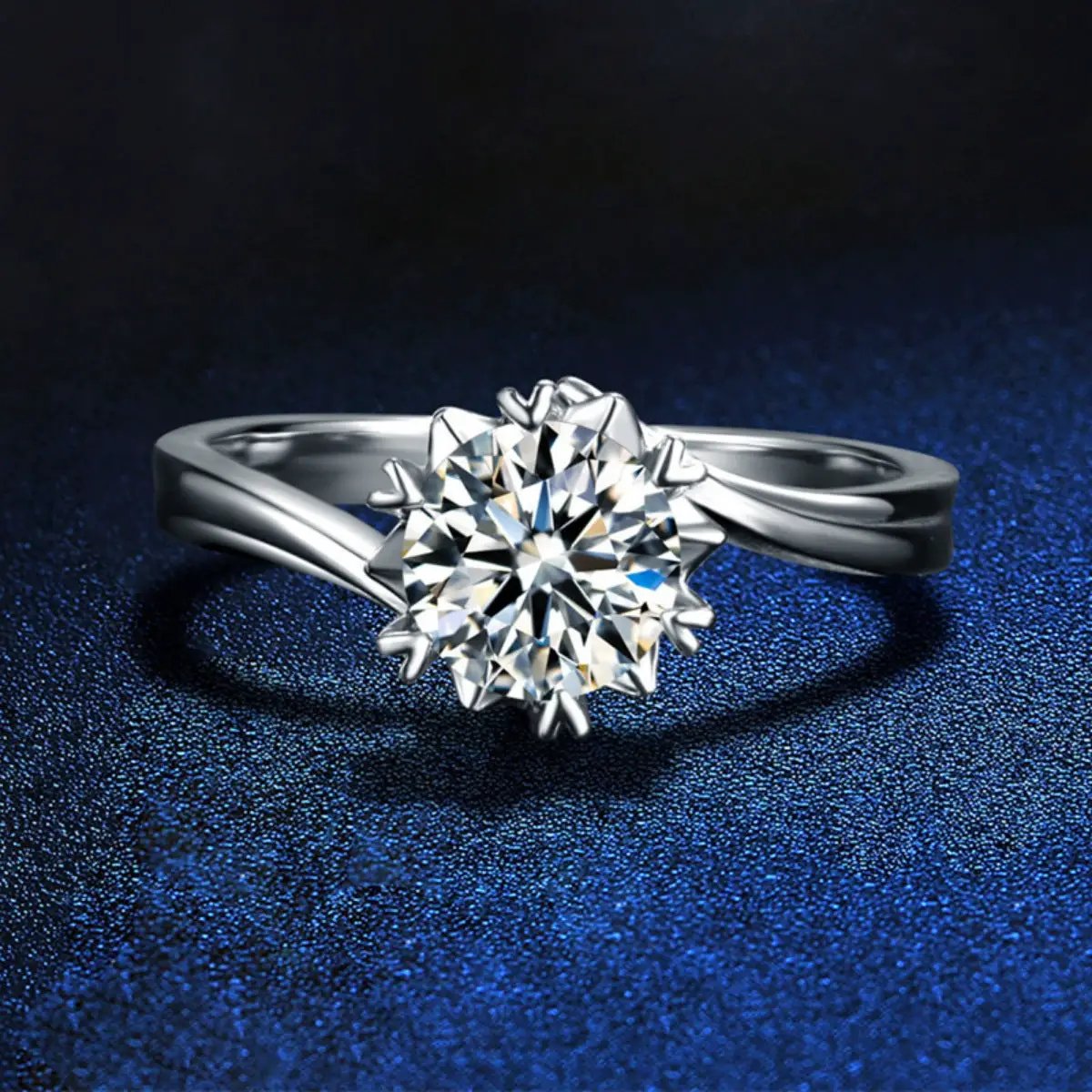 1 Carat 925 Sterling Silver Moissanite Ring by Trendsi