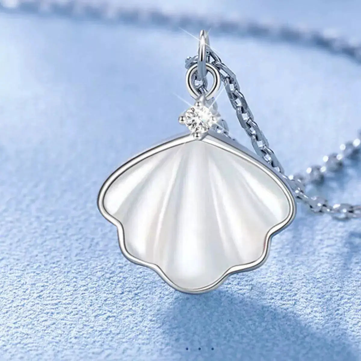 925 Sterling Silver Zircon Shell Necklace by Trendsi
