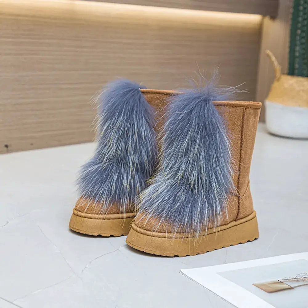 Thermal Suede Platform Boots by Trendsi