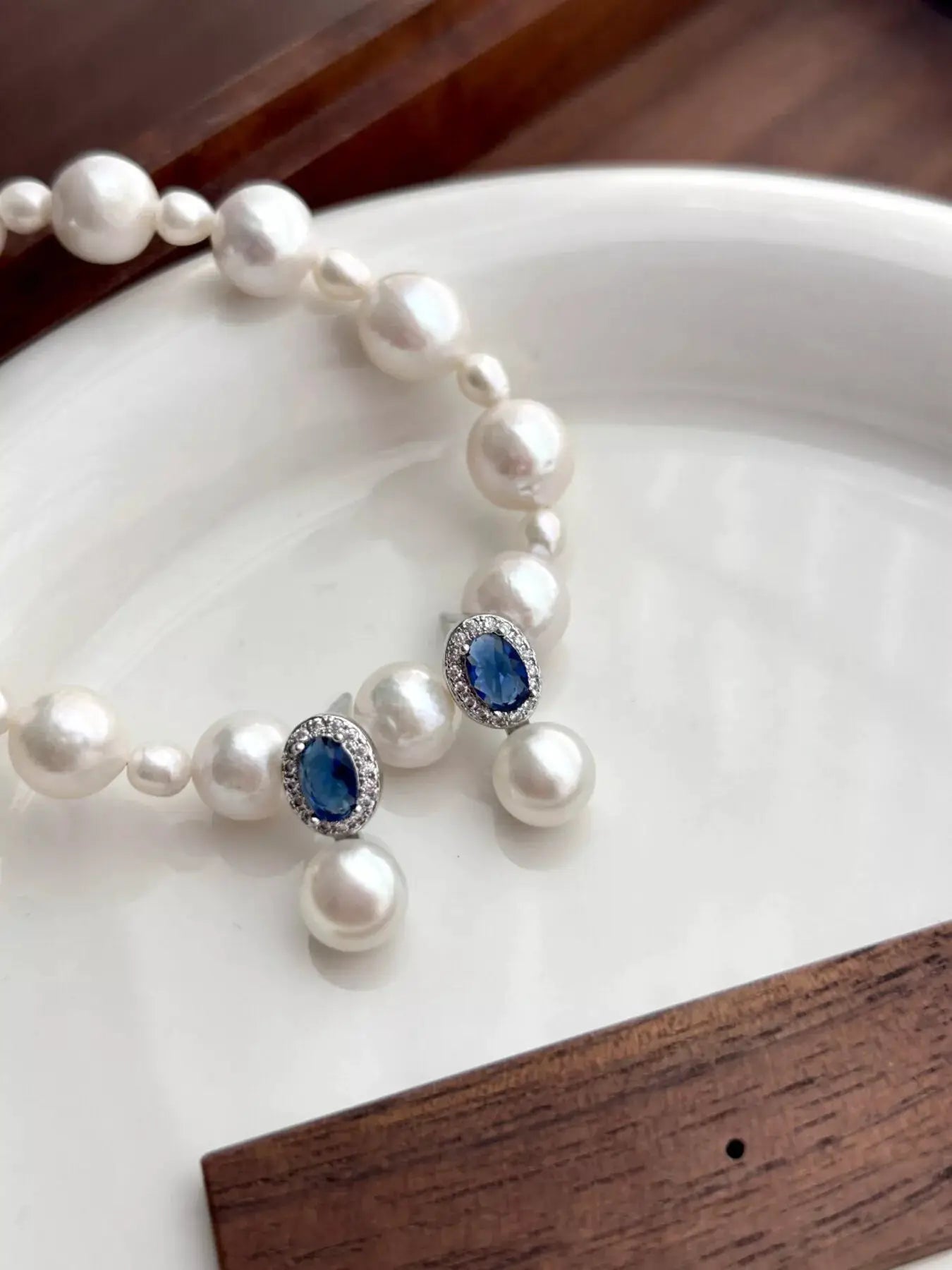 Pearl Drop Earrings by Trendsi