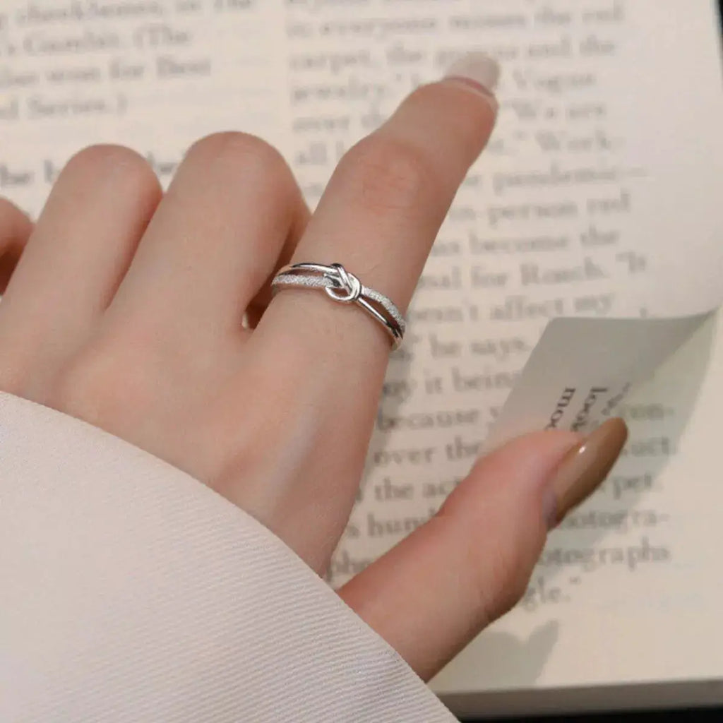 925 Sterling Silver Knot Ring by Trendsi