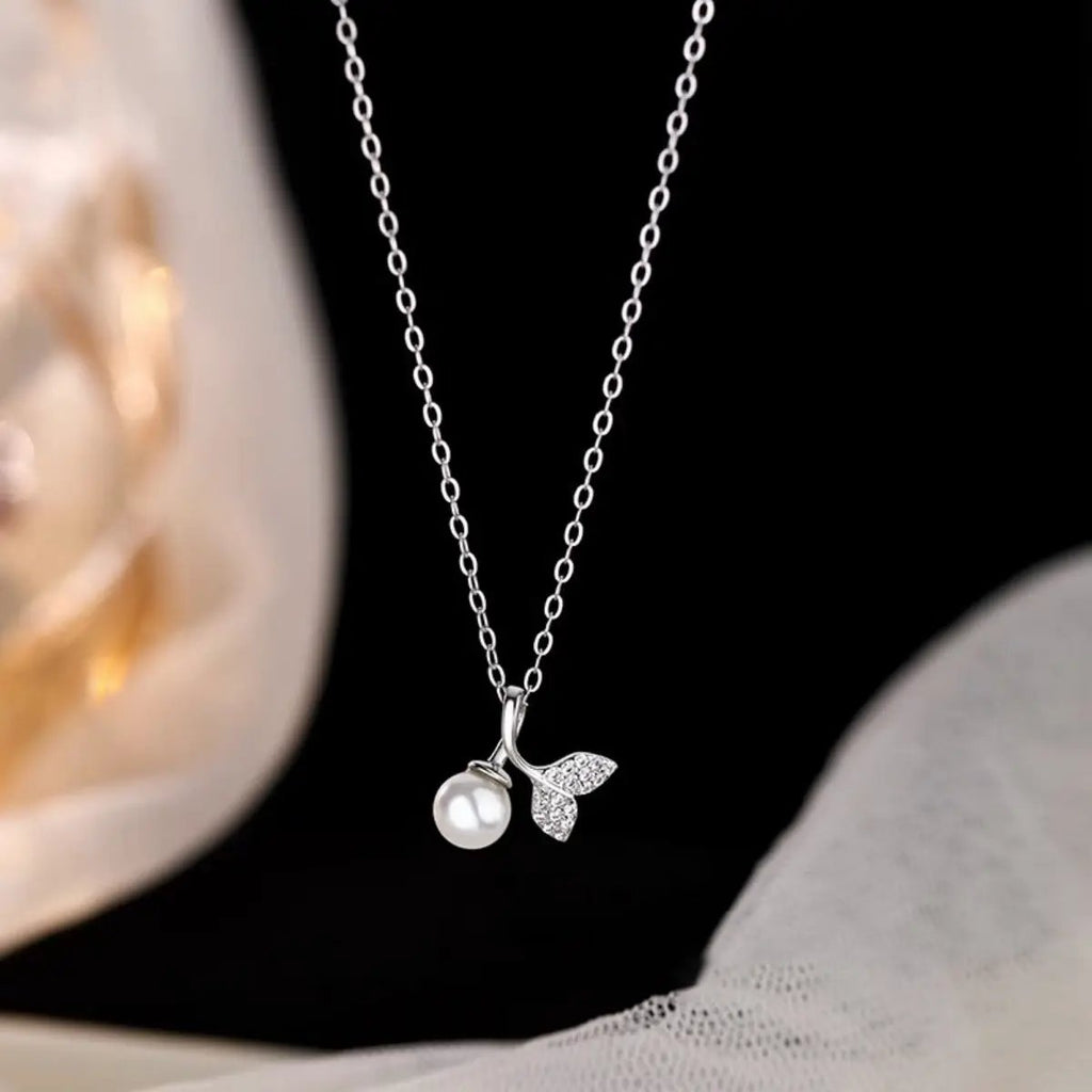 Pearl Mermaid Tail Pendant Necklace by Trendsi