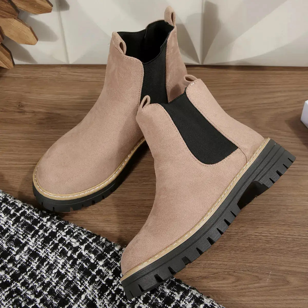 Round Toe Ankle Boots by Trendsi