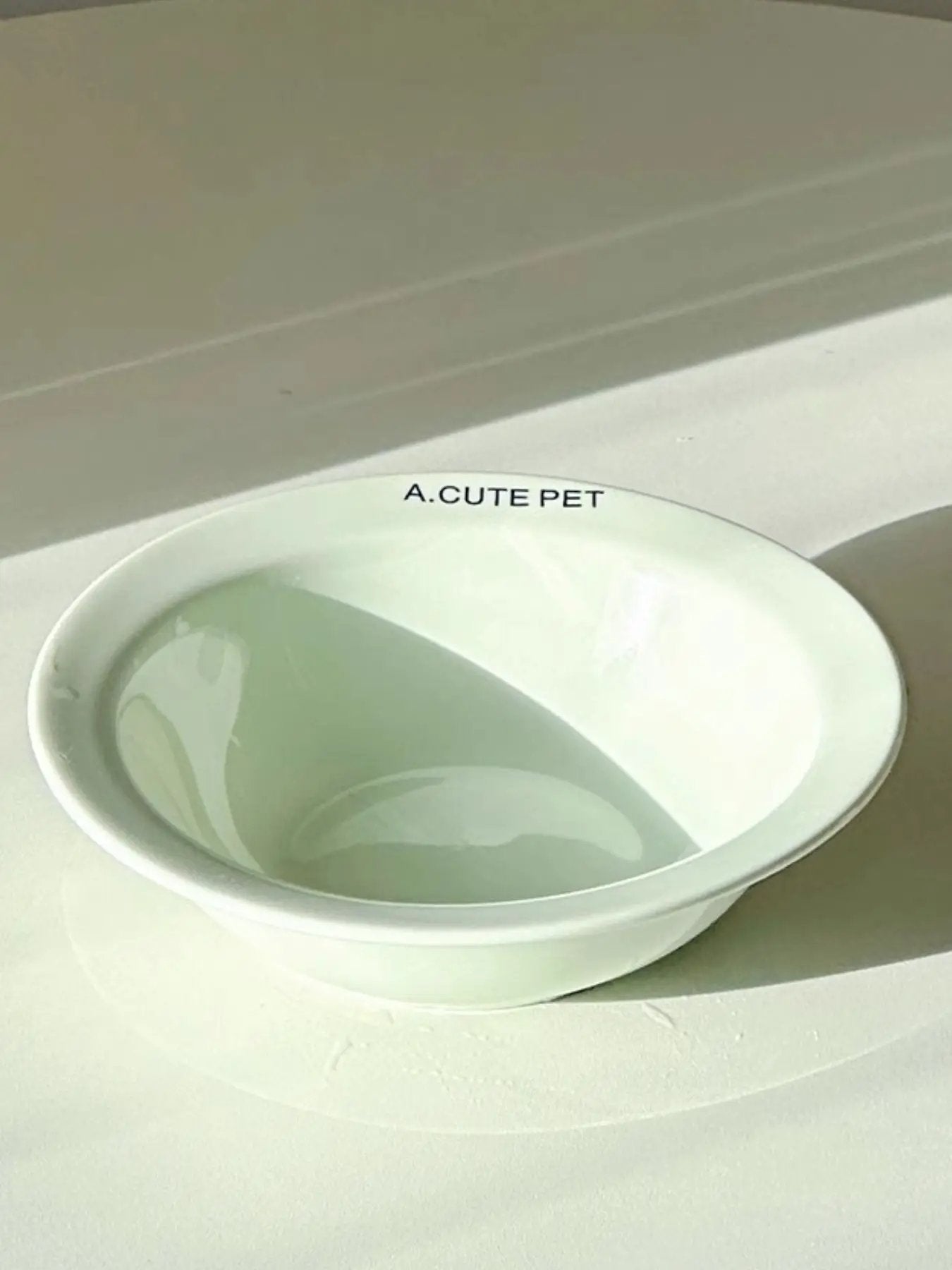 Ceramic Pet Bowl by Trendsi