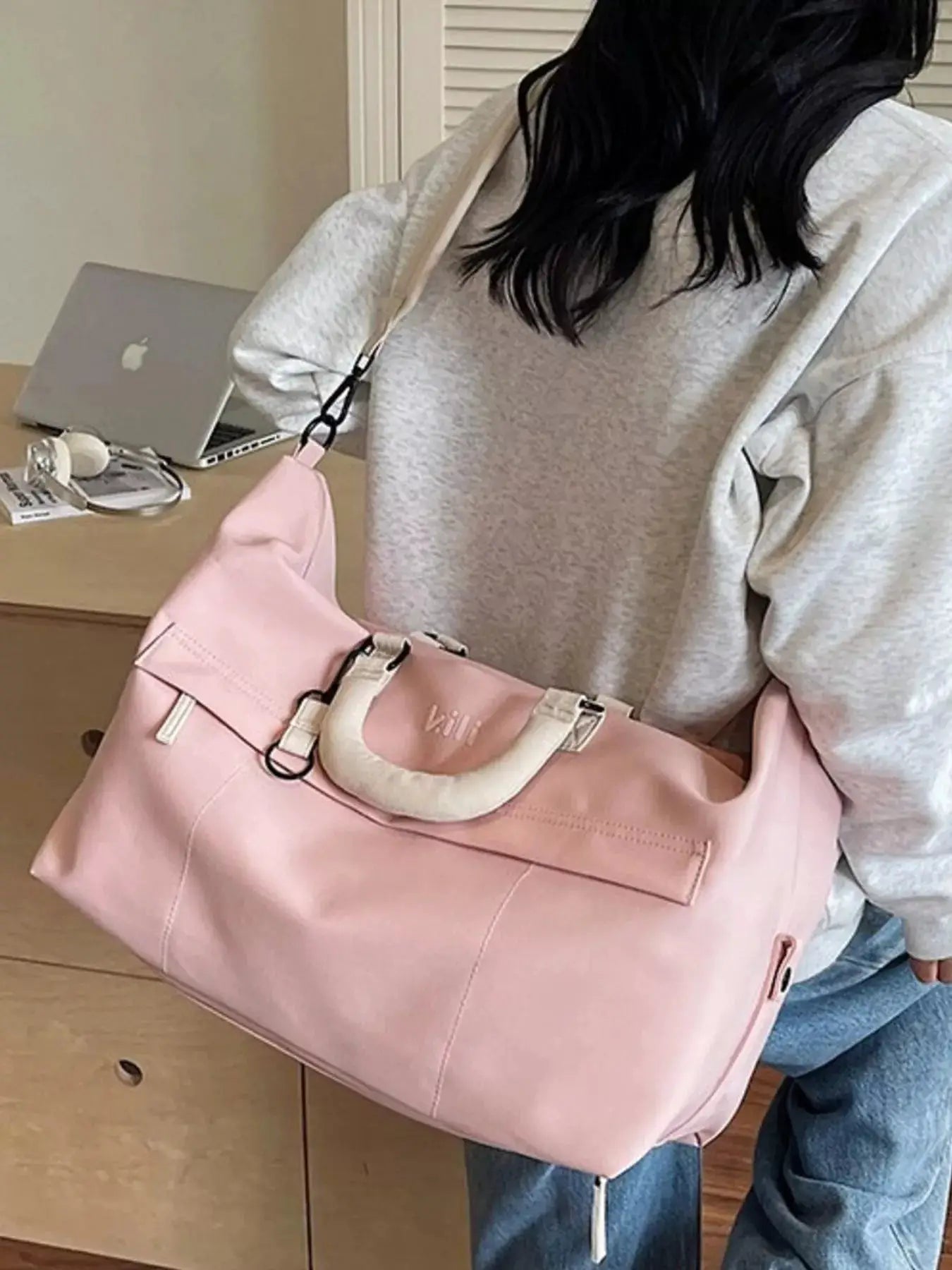 Lightweight Travel Duffel Bag by Trendsi