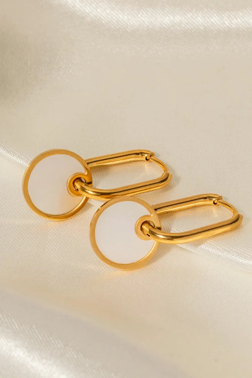 Copper White Mother-Of-Pearl Drop Earrings by Trendsi