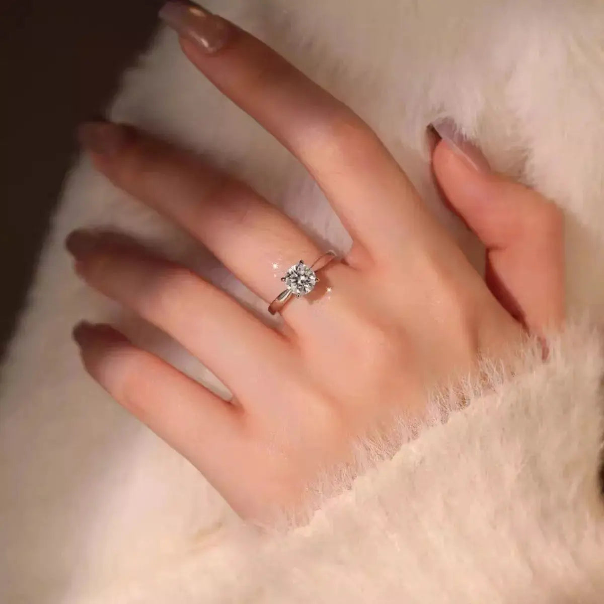 1 Carat 925 Sterling Silver Moissanite Ring by Trendsi