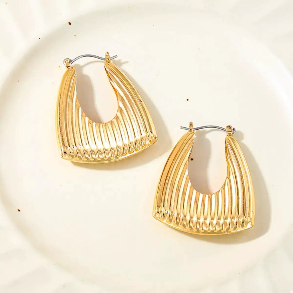 18K Gold-Plated Alloy Ribbed Triangular Hoop Earrings by Trendsi