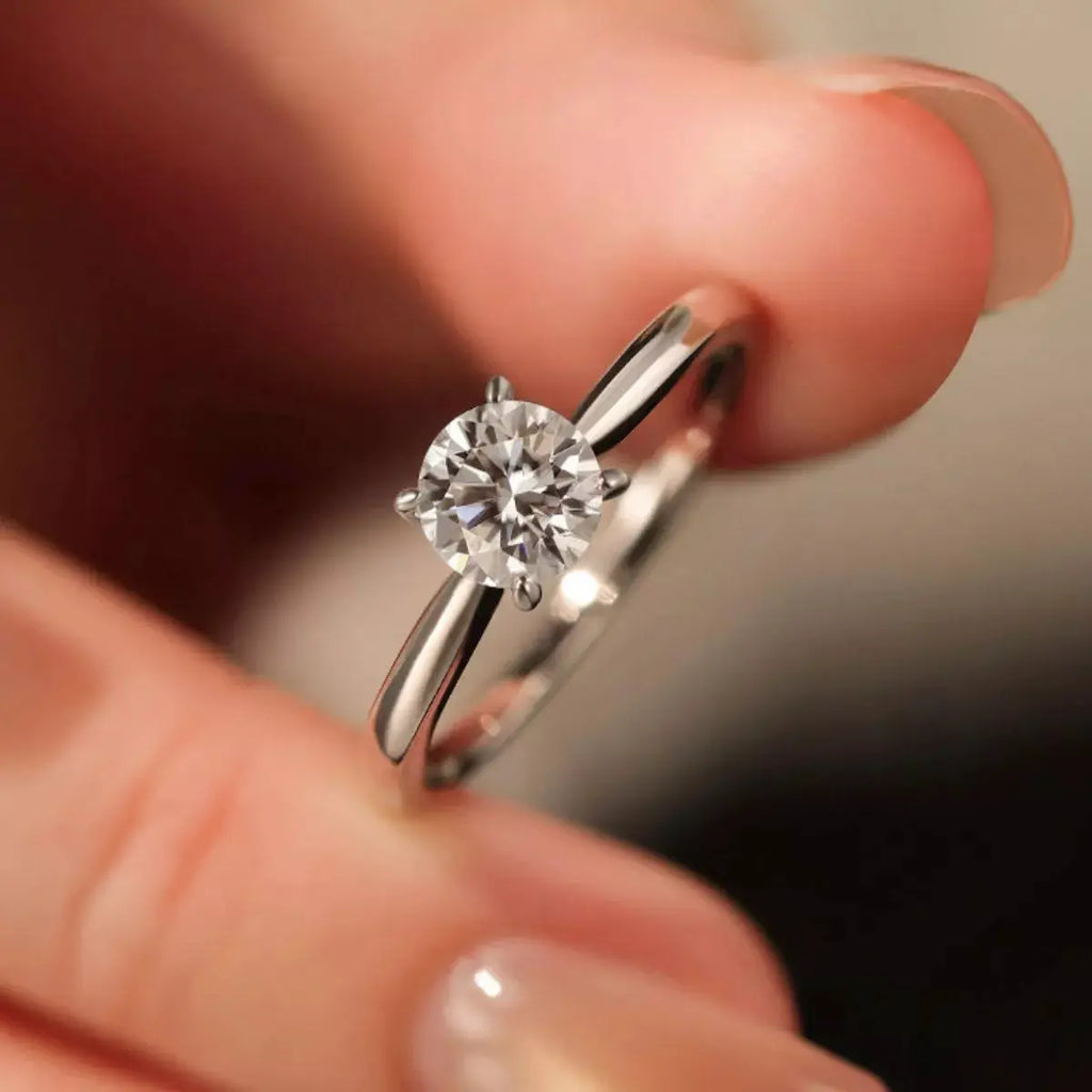 1 Carat 925 Sterling Silver Moissanite Ring by Trendsi