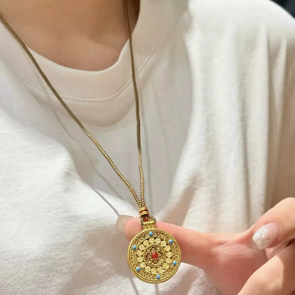 18K Gold-Plated Round Pendant Necklace by Trendsi