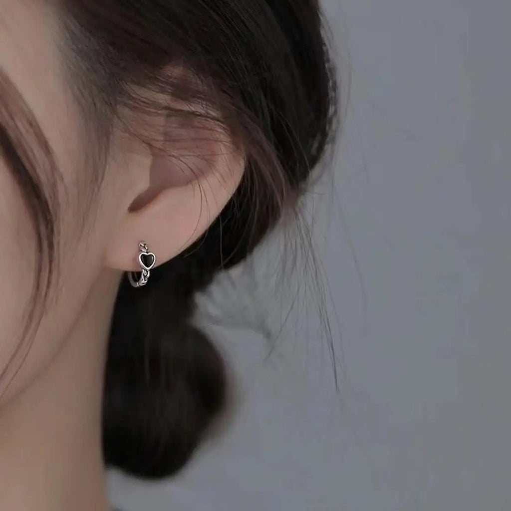 925 Sterling Silver Heart Hoop Earrings by Trendsi