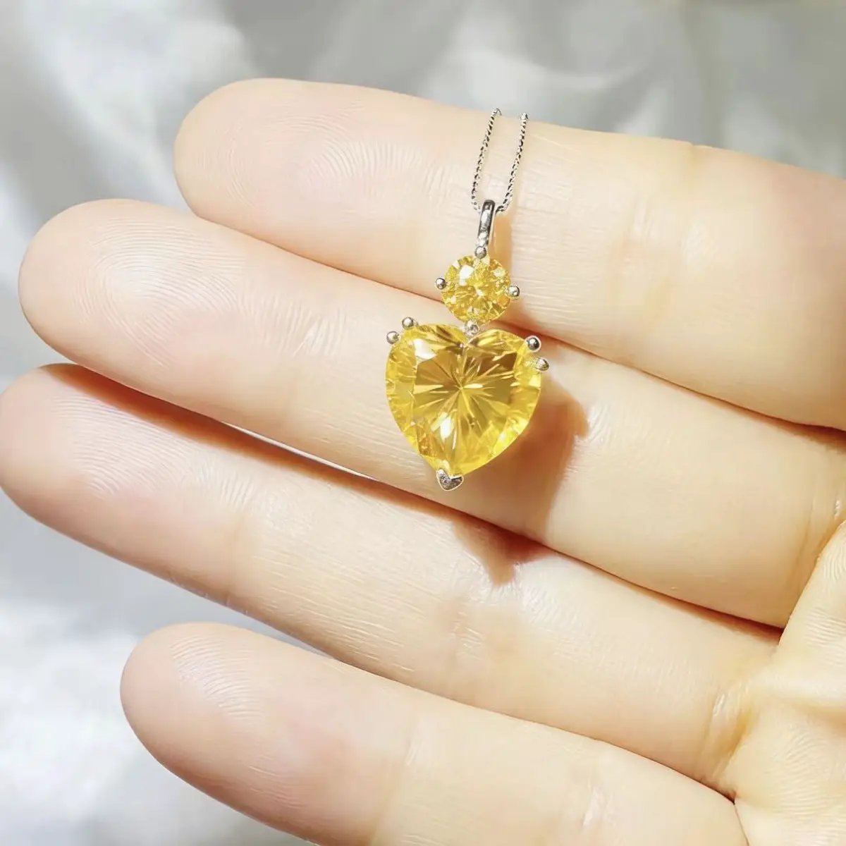 5.5 Carat Moissanite 925 Sterling Silver Pendant Necklace by Trendsi