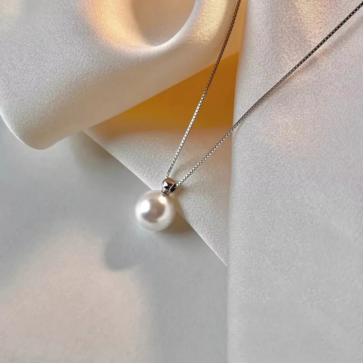 925 Sterling Silver Bead Pearl Necklace by Trendsi