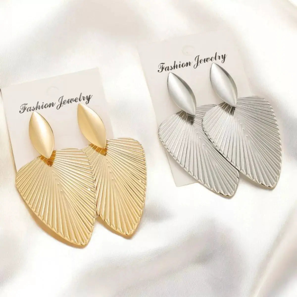 Alloy Textured Earrings by Trendsi