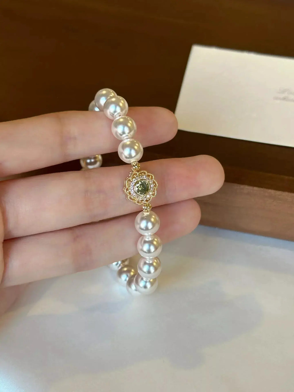 Pearl Flower Bracelet by Trendsi