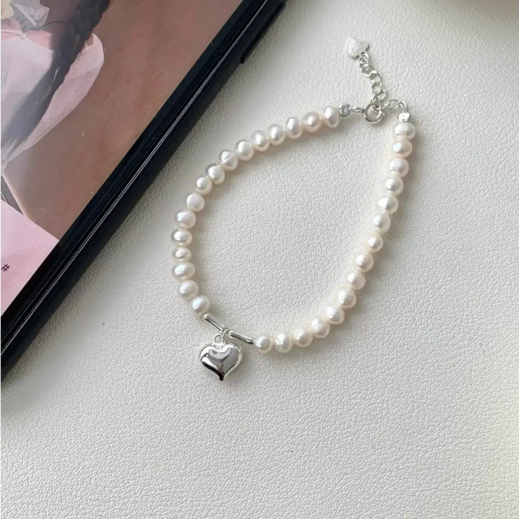 Pearl Heart Charm Bracelet by Trendsi