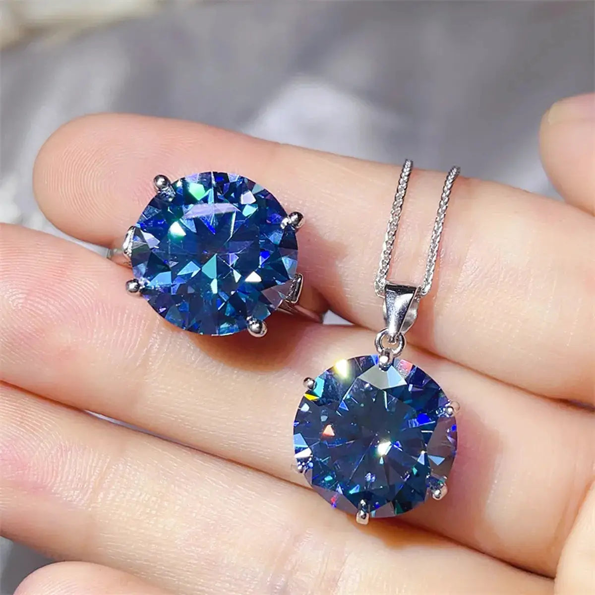10 Carat Moissanite 925 Sterling Silver Ring and Necklace Set by Trendsi
