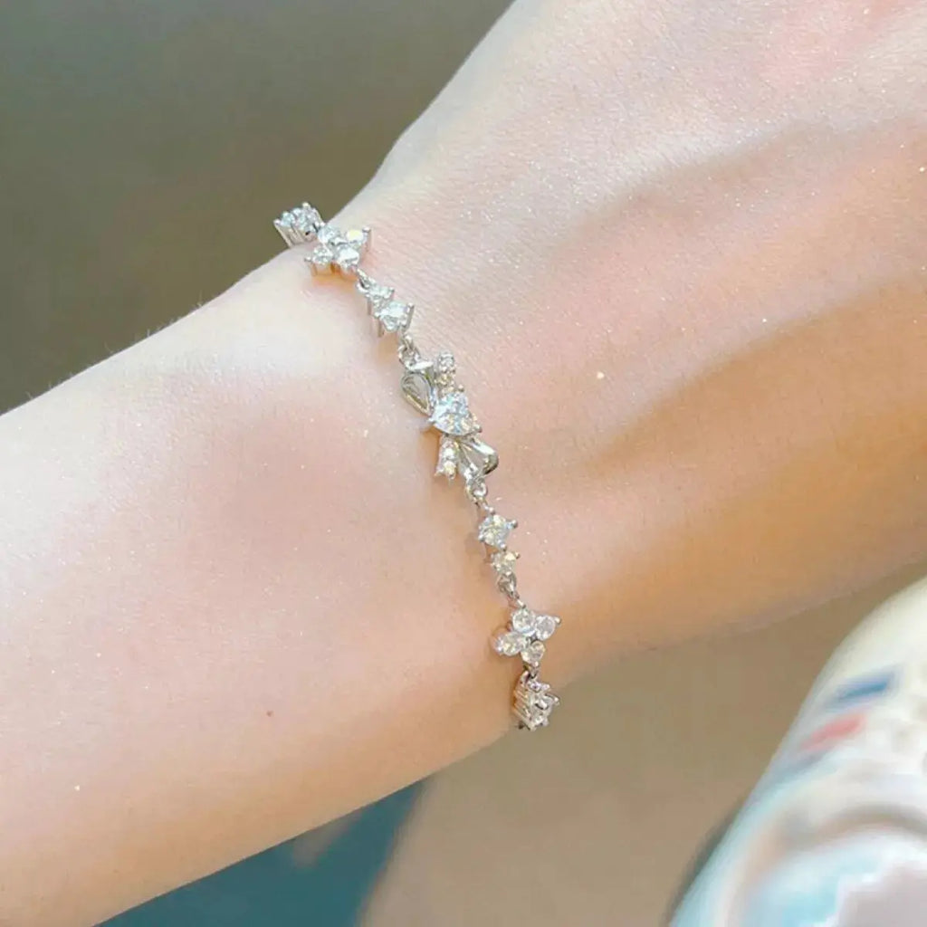 925 Sterling Silver Chain Bow Bracelet by Trendsi