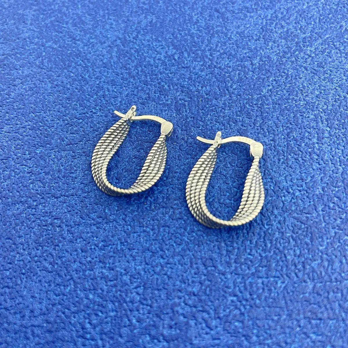 925 Sterling Silver Hoop Earrings by Trendsi