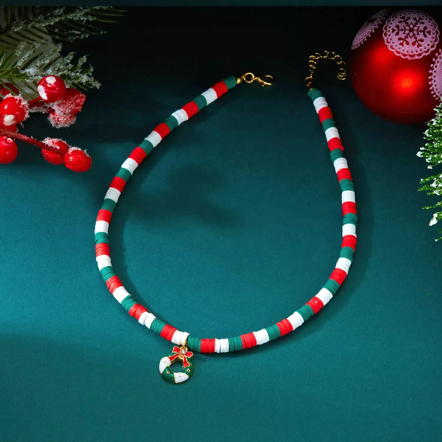Christmas Pendant Necklace by Trendsi
